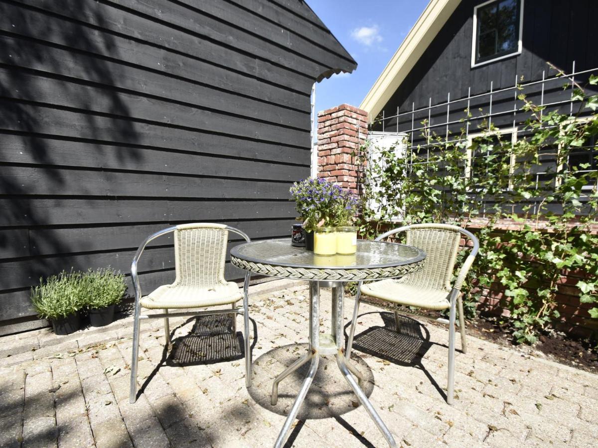 Apartment In Sint Maartensbrug With Garden Esterno foto